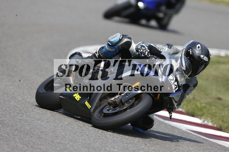 /Archiv-2025/49 26.08.2025 Cornu Master School ADR/rot-rouge/24